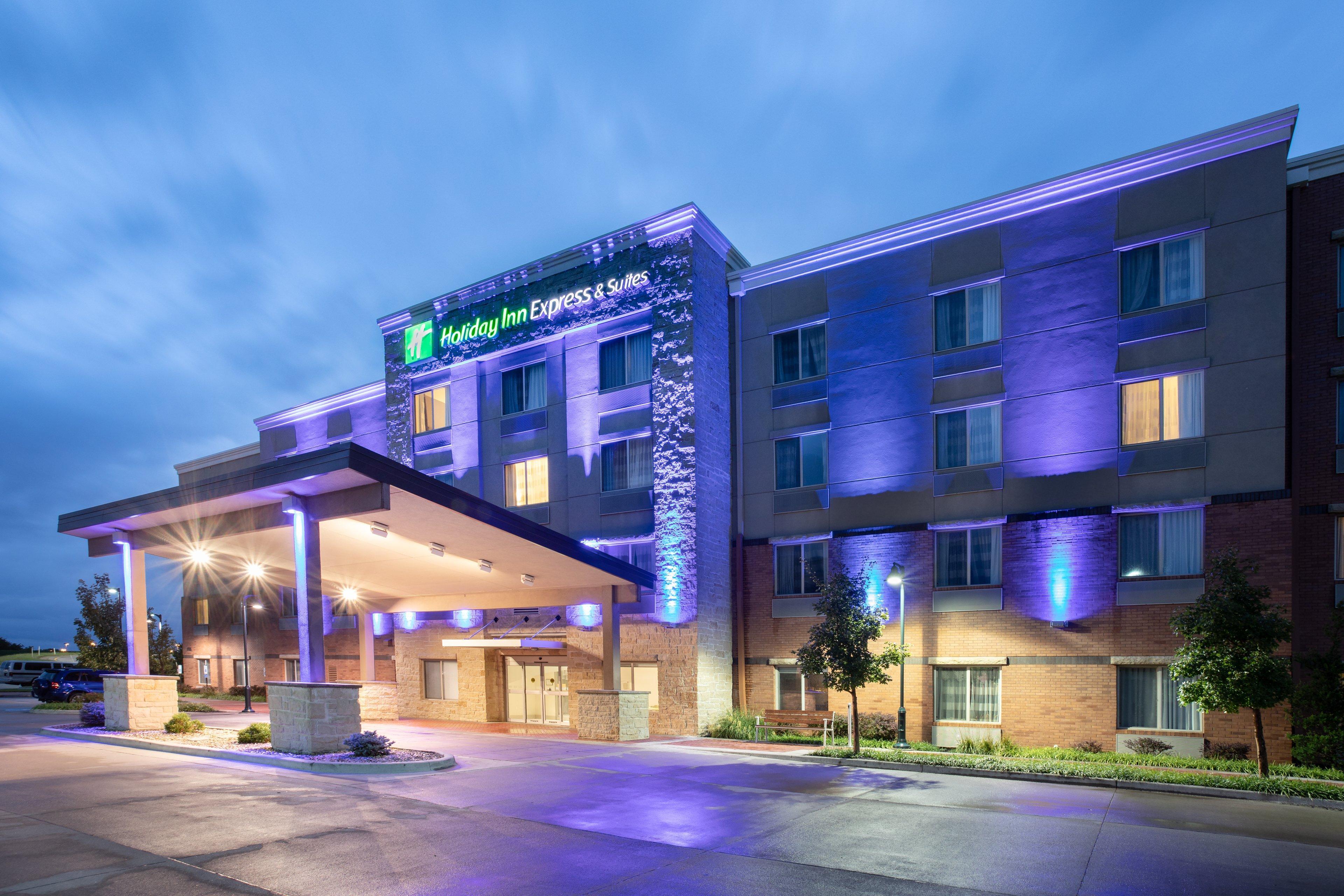 Express & By Ihg